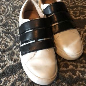 Vince Camuto strap sneakers